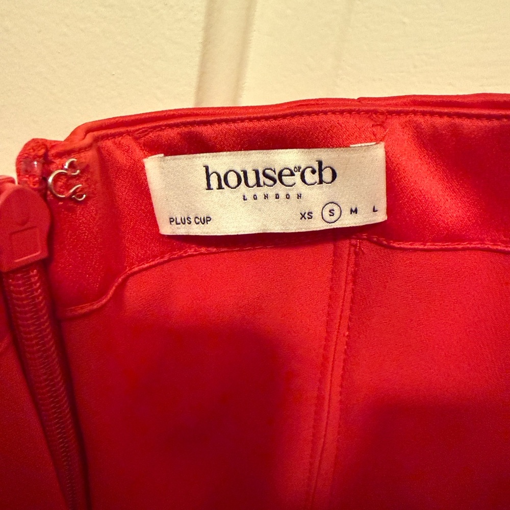 House of CB - ADRIENNE Scarlet Satin Strapless Gown - Small - Picture 14 of 14